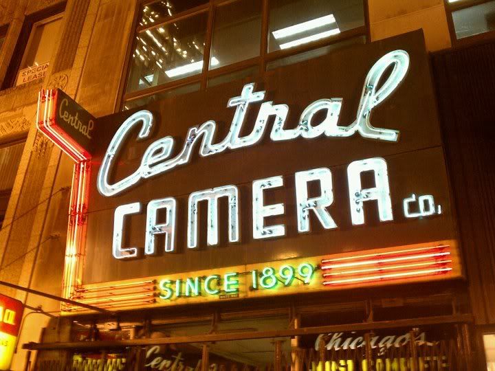 IMAGE: http://i149.photobucket.com/albums/s46/Mrslinger1985/148258_879420537260_22915219_47872479_4190991_n.jpg