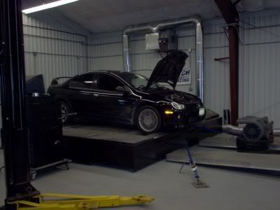 http://i149.photobucket.com/albums/s48/mebcop/normal_2005_SRT4.jpg