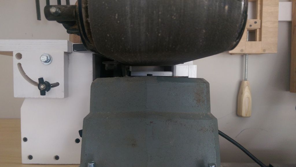 Belt sander dust collection and 10" disc sander