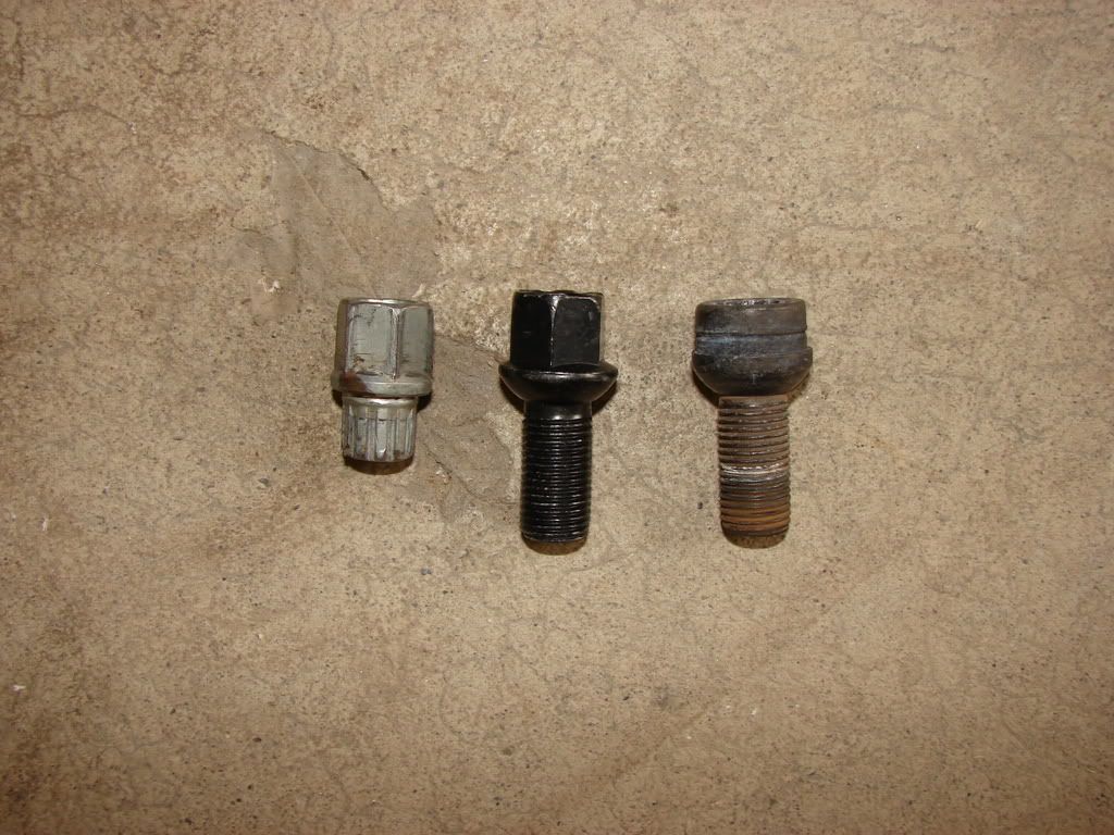 DIY STRIPPED WHEEL LOCK REPAIR (USA LOCK VERSION) VW Vortex