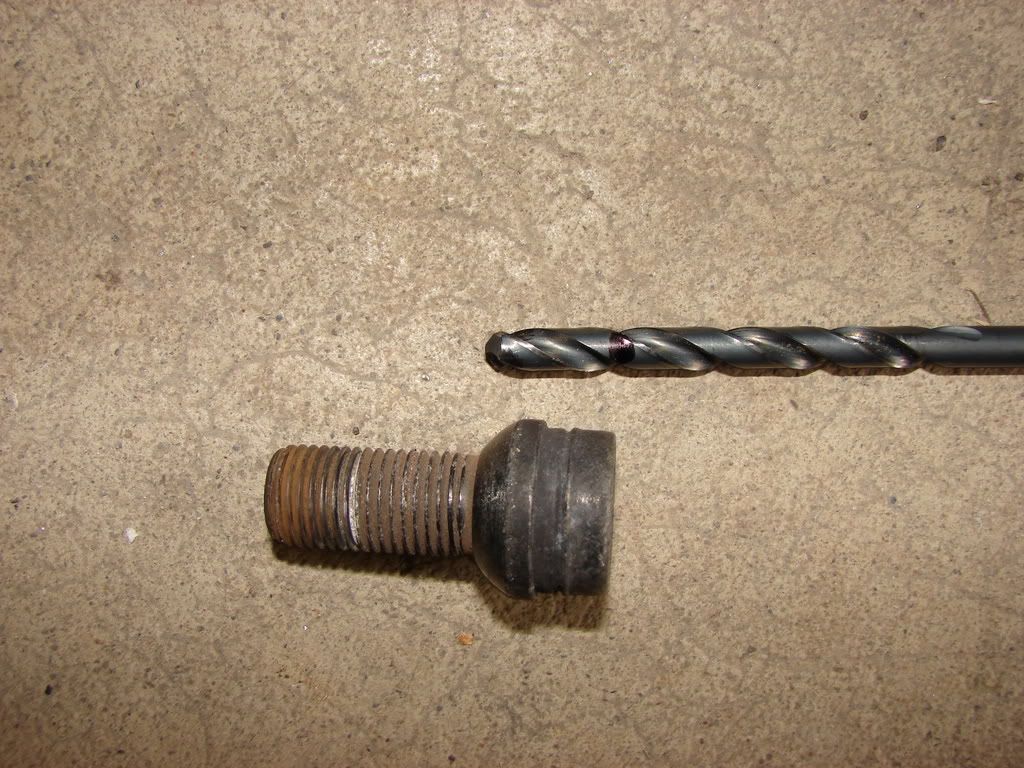 DIY STRIPPED WHEEL LOCK REPAIR (USA LOCK VERSION) VW Vortex