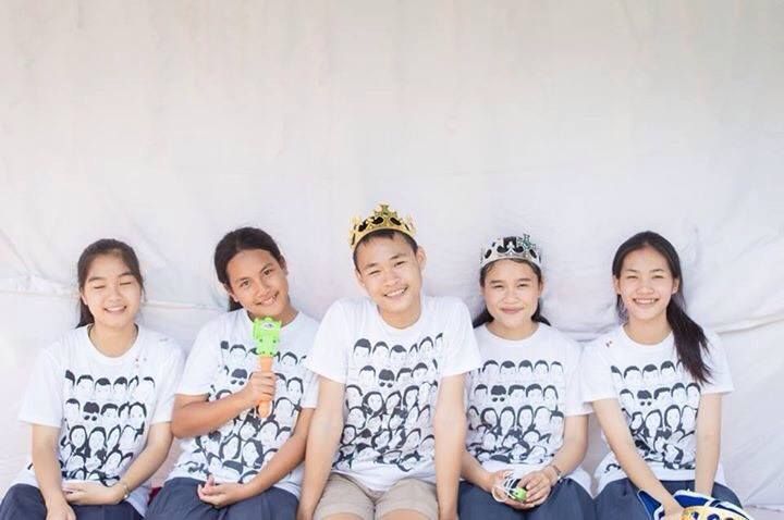 เสื้อรุ่น เสื้อโรงเรียน ทำเสื้อรุ่น เสื้อหน้าคน เสื้อทีม เสื้อแก็งค์ เสื้อรวมญาติ เสื้อแก๊งค์ เสื้อรวม รวมรุ่น