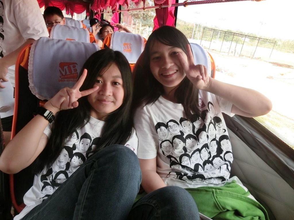 เสื้อรุ่น เสื้อโรงเรียน ทำเสื้อรุ่น เสื้อหน้าคน เสื้อทีม เสื้อแก็งค์ เสื้อรวมญาติ เสื้อแก๊งค์ เสื้อรวม รวมรุ่น