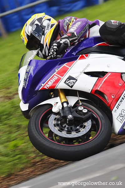 IMAGE: http://i149.photobucket.com/albums/s64/GeorgeLowther/_MG_7720_Ian_Lougher.jpg