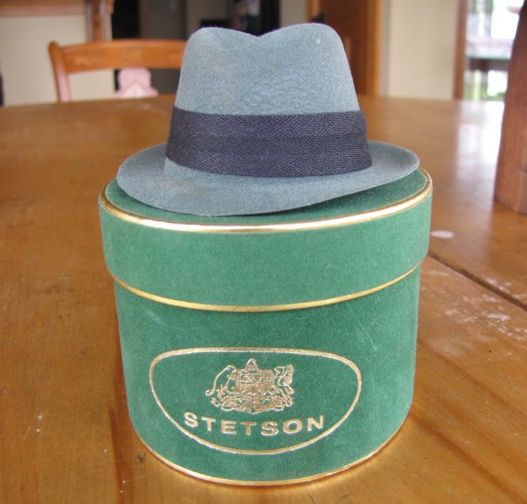 stetson_gift_box_hat.jpg