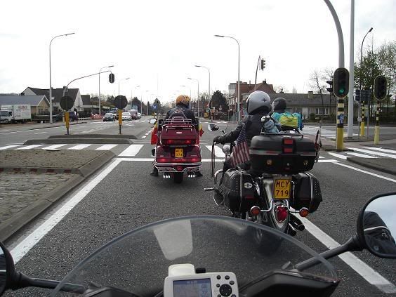 http://i149.photobucket.com/albums/s74/Maltese_Wizard/Belgium/039LeavingBrugge-NorthBelgium.jpg