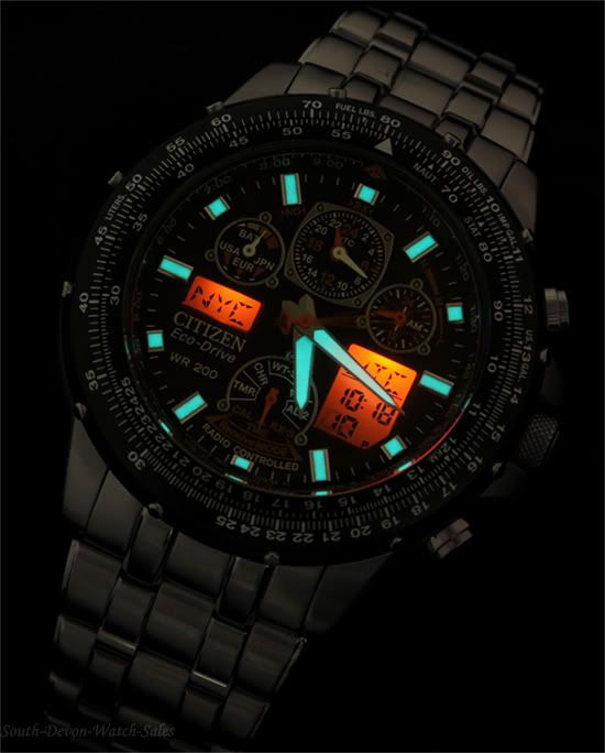 Citizen-atomic-watch-night.jpg