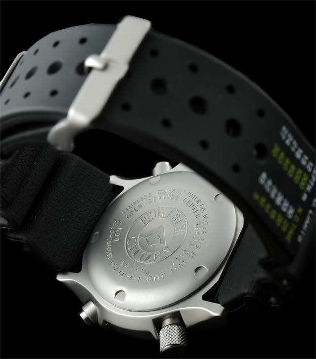 CITIZEN-DIVERS-SILVER-back.jpg