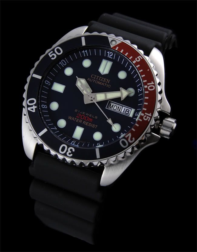 http://i149.photobucket.com/albums/s74/SouthDevonWatchSales/SDWS3/Citizen-pepsi-diver-08-06.jpg?t=1244505584