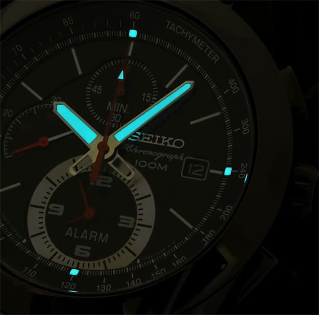 Seiko-rubber-chrono-night.jpg