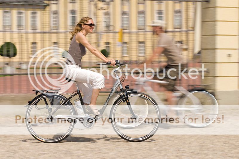 stylish-electric-bike-raleigh-promo-shot-2.jpg